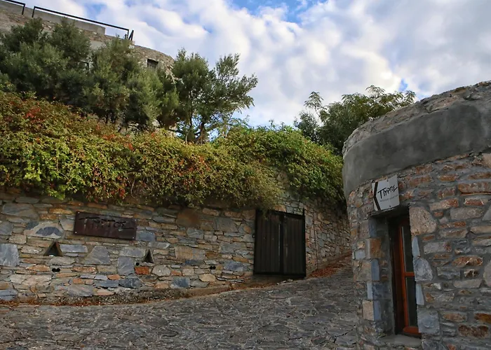 Pyrgos Traditional Village