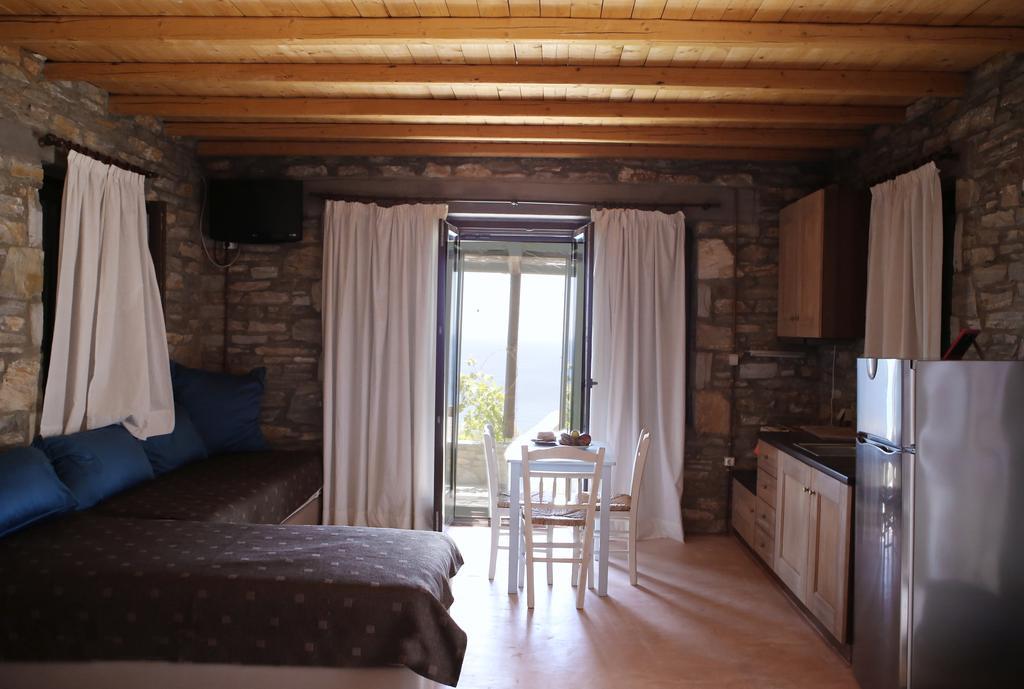 公寓 Pyrgos Traditional Village *